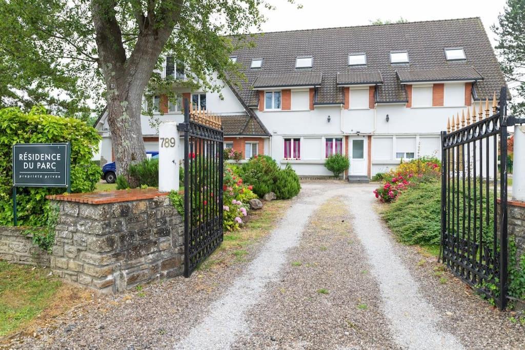 Residence Grand Jardin Attenant Tennis, Mini Golf, Sauna, Petanque Cucq Exterior foto